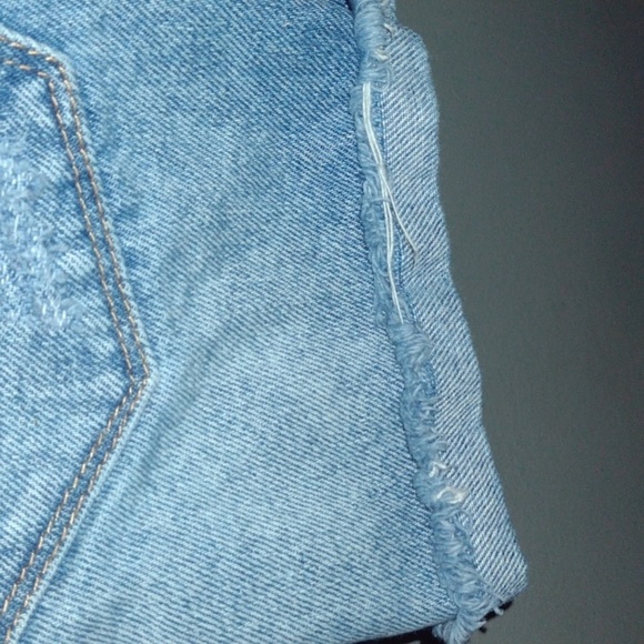 KANCAN Distressed denim shorts overalls - Picture 8 of 14